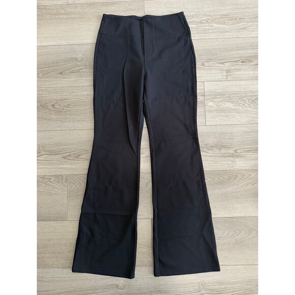 Halara Flex High Waisted Pull On Pocket Regular Flare Casual Work Pants Black XL - Picture 2 of 6